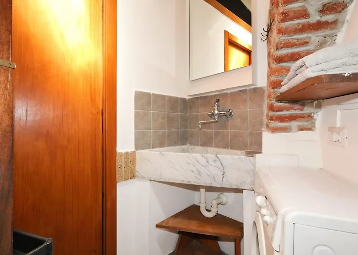 Navigli Flat Torricelli Mailand