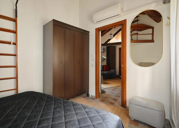 Apartament Navigli Flat Torricelli *